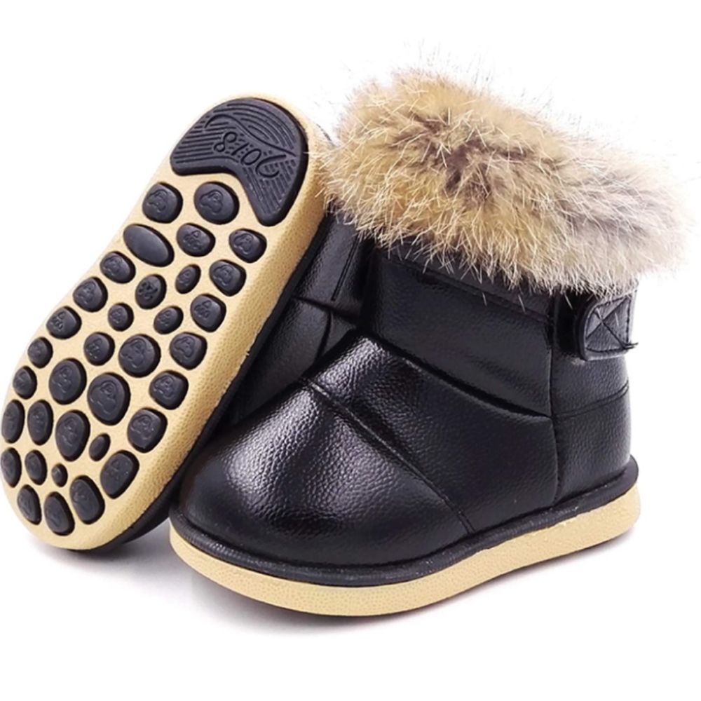 Comfy kids fur boot size 7